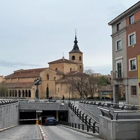 Hotell Cetina Palacio Ayala Berganza 4*