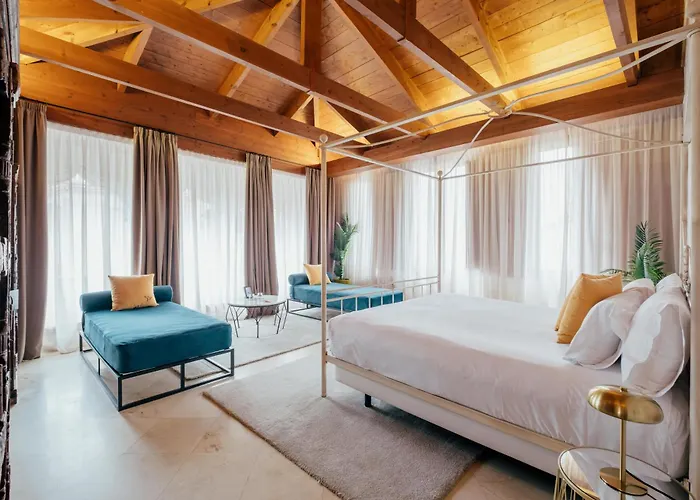 Cetina Palacio Ayala Berganza 4*