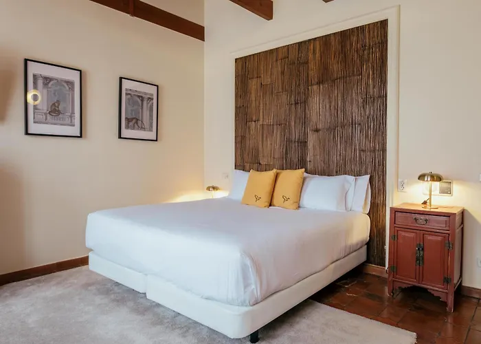 Cetina Palacio Ayala Berganza Hotel