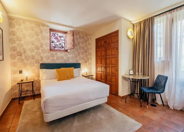 Cetina Palacio Ayala Berganza Hotel