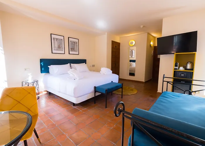 Cetina Palacio Ayala Berganza Hotell